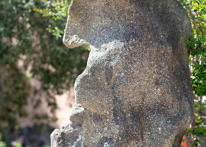 Resonance Experience - Escape Surrounded By Nature & Ancient Sites Nyaraló